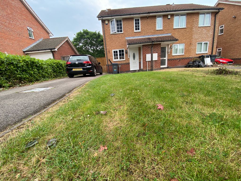 2 bed semidetached house to rent in Bramley Drive, Birmingham B20 Zoopla