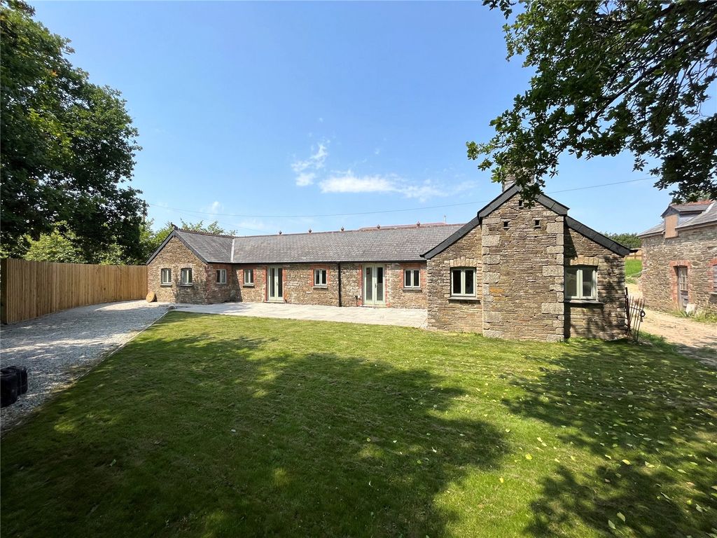 New home, 3 bed barn conversion for sale in Horningtops, Liskeard