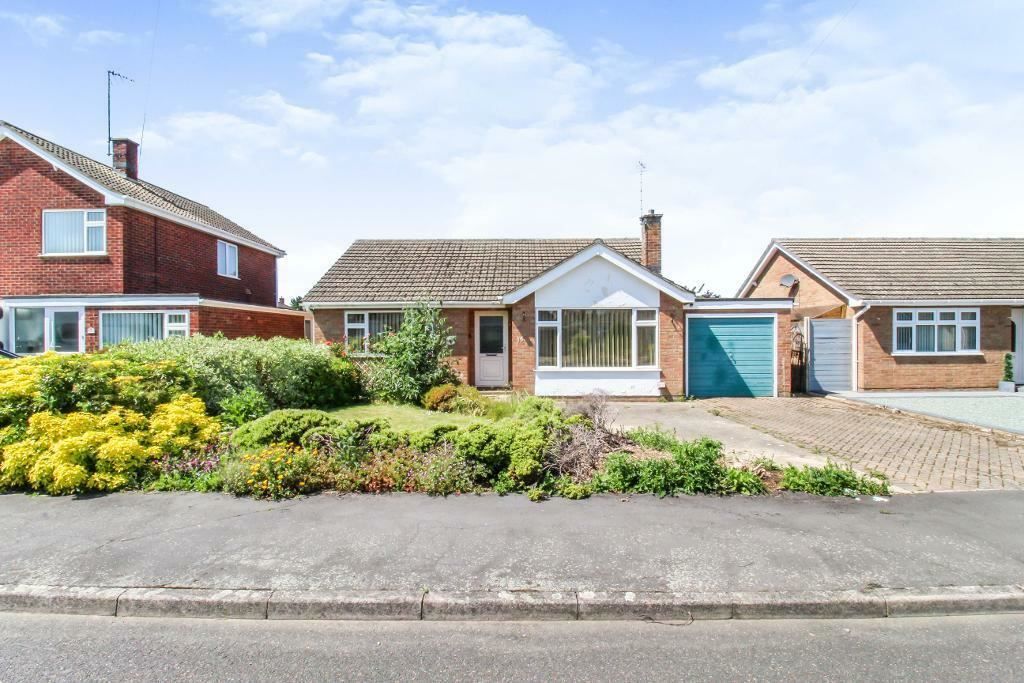 2 bed bungalow for sale in Sunningdale Avenue, Spalding PE11 Zoopla