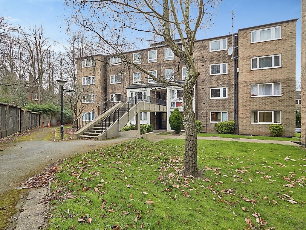 2 bed flat for sale in Redcliffe Road, Mapperley Park, Nottingham NG3