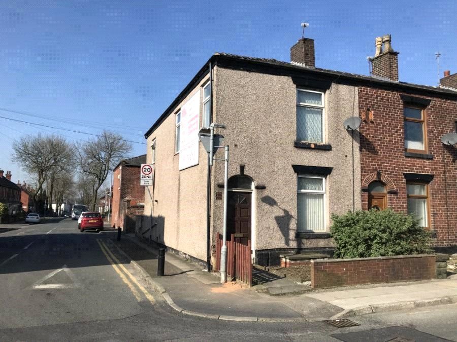 3 bed end terrace house for sale in Ainsworth Road, Radcliffe