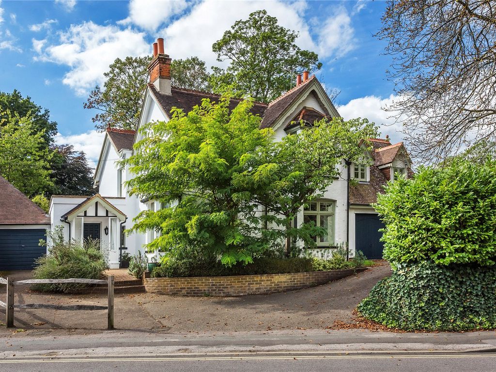 Hatchlands Road Redhill Surrey RH1  