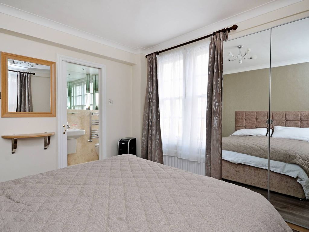 4 bed flat for sale in Edgware Road, Hyde Park Estate, London W2 Zoopla