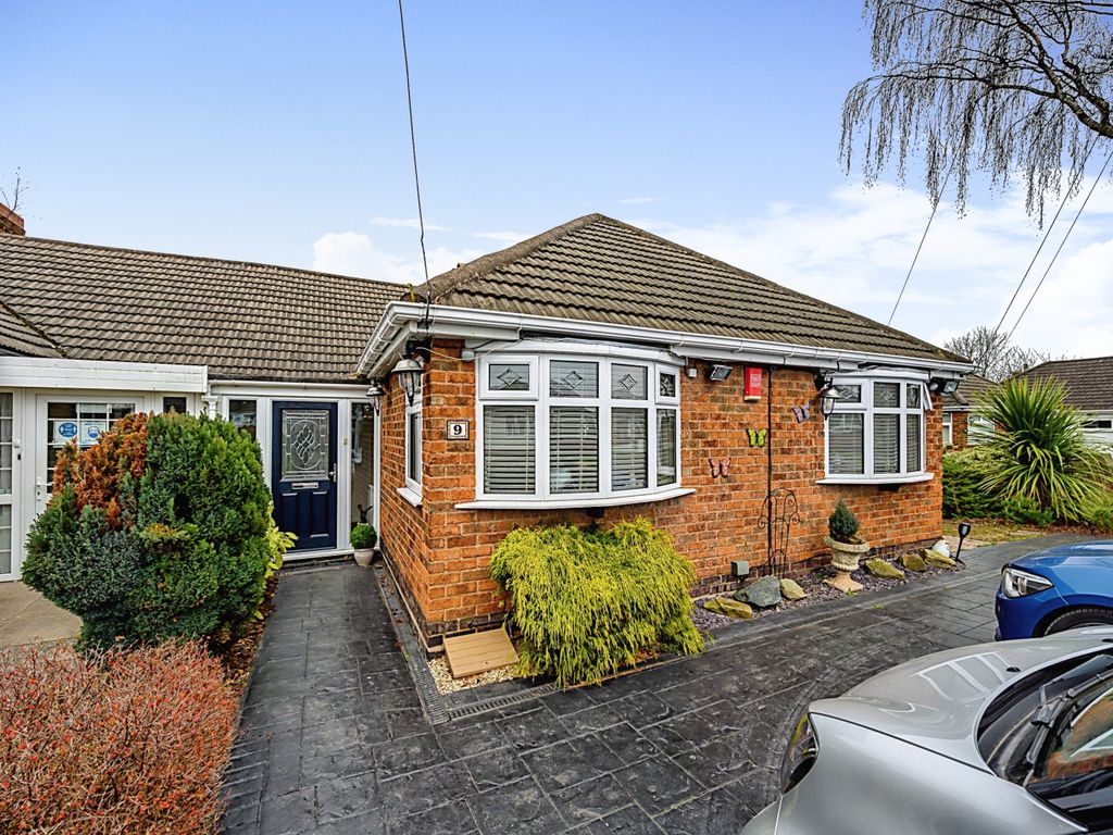 3 bed semidetached bungalow for sale in Maythorn Avenue, Sutton Coldfield B76 Zoopla