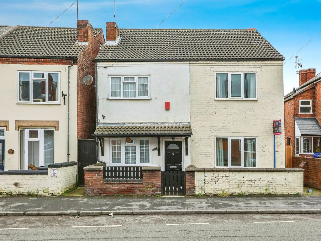 2 bed semidetached house for sale in Cotmanhay Road, Ilkeston DE7, £
