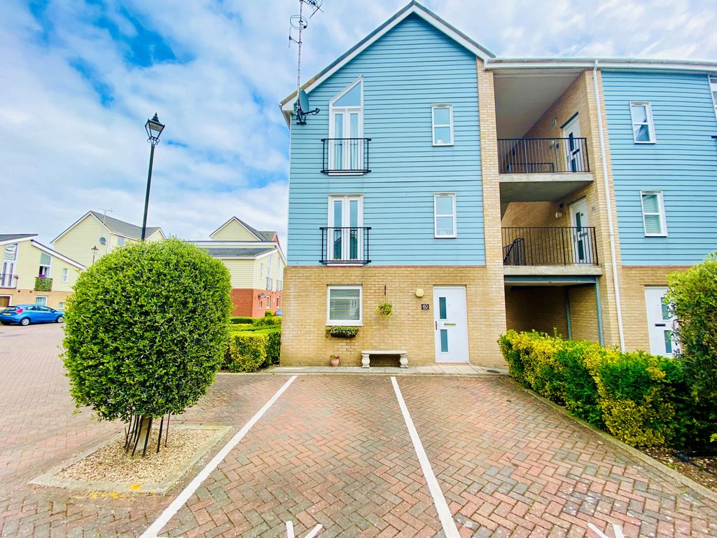 1 bed flat to rent in Onyx Drive, Sittingbourne ME10 Zoopla
