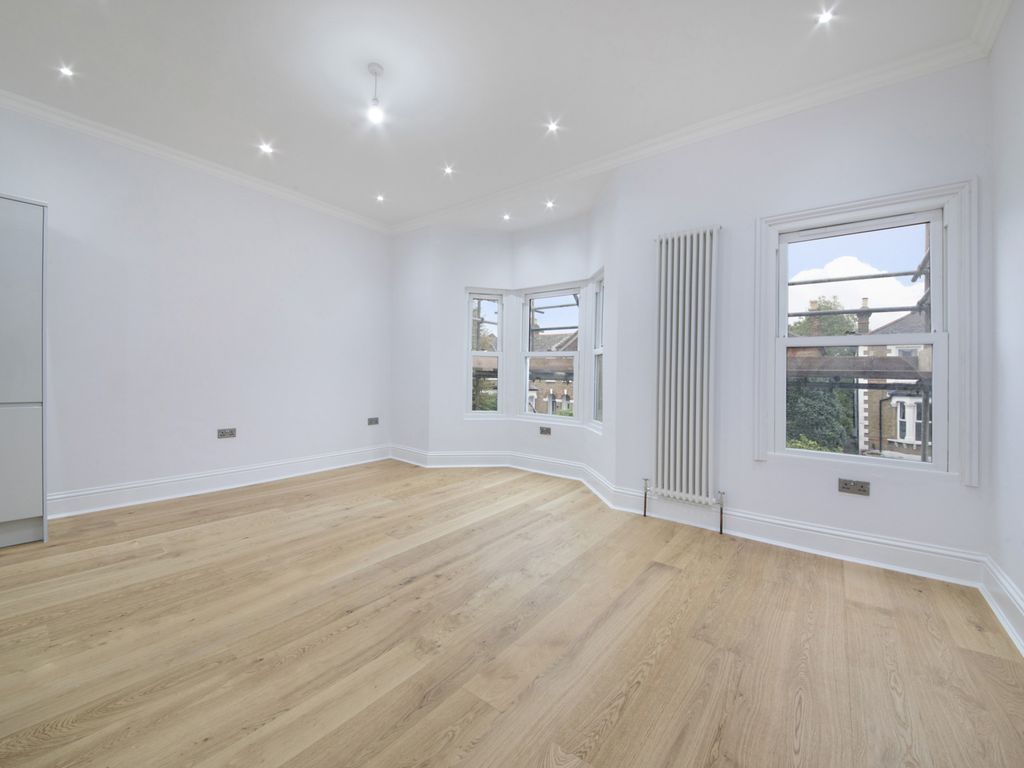 2 bed flat for sale in Barry Road, London SE22, £575,000 Zoopla