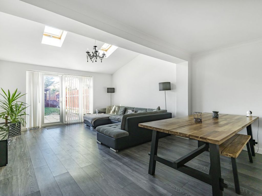 3 bed terraced house for sale in Magnolia Close, Kempston, Bedford MK42 Zoopla