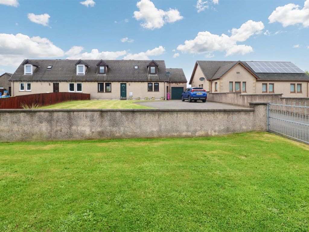 4 bed semidetached house for sale in Glenlossie Road, Thomshill, Elgin