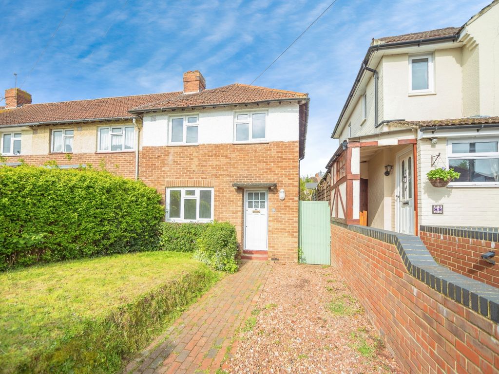 3 bed semidetached house for sale in Elaine Avenue, Rochester, Kent