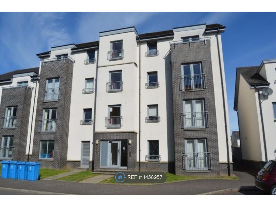 2 bed flat to rent in Crookston Court, Larbert FK5 Zoopla