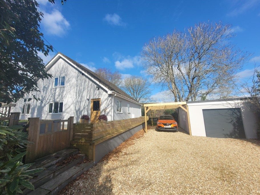 4 bed detached house for sale in Bell Veor, Lanner, Redruth TR16 Zoopla