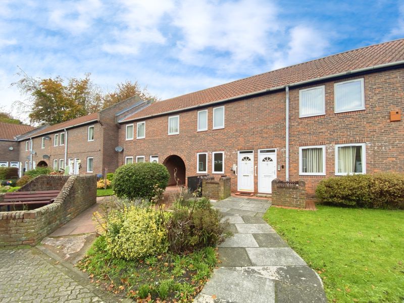 2 bed flat for sale in Oldgate Court, Morpeth NE61, £150,000 Zoopla