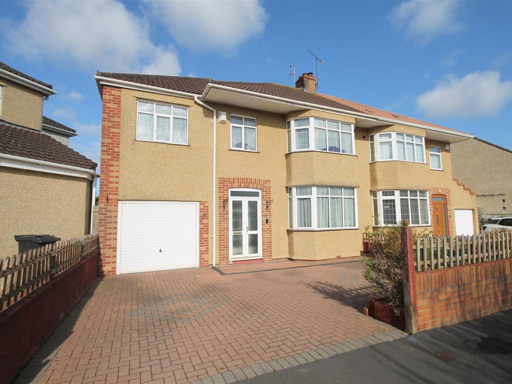 5 bed semidetached house for sale in Queensholm Crescent, Downend