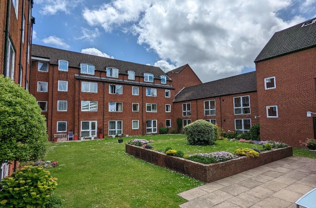 1 bed flat for sale in Homewater House, Hulbert Road, Waterlooville PO7