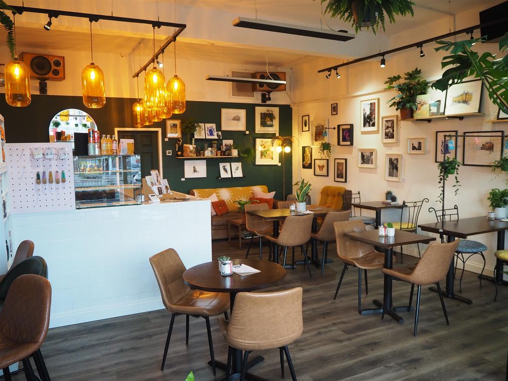 Commercial property for sale in Cafe & Sandwich Bars LS15, Crossgates