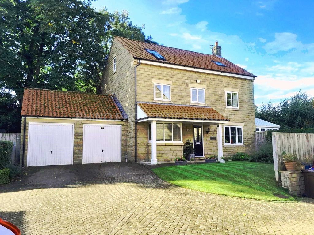5 bed detached house for sale in Yew Tree Close, Whitby YO22 Zoopla