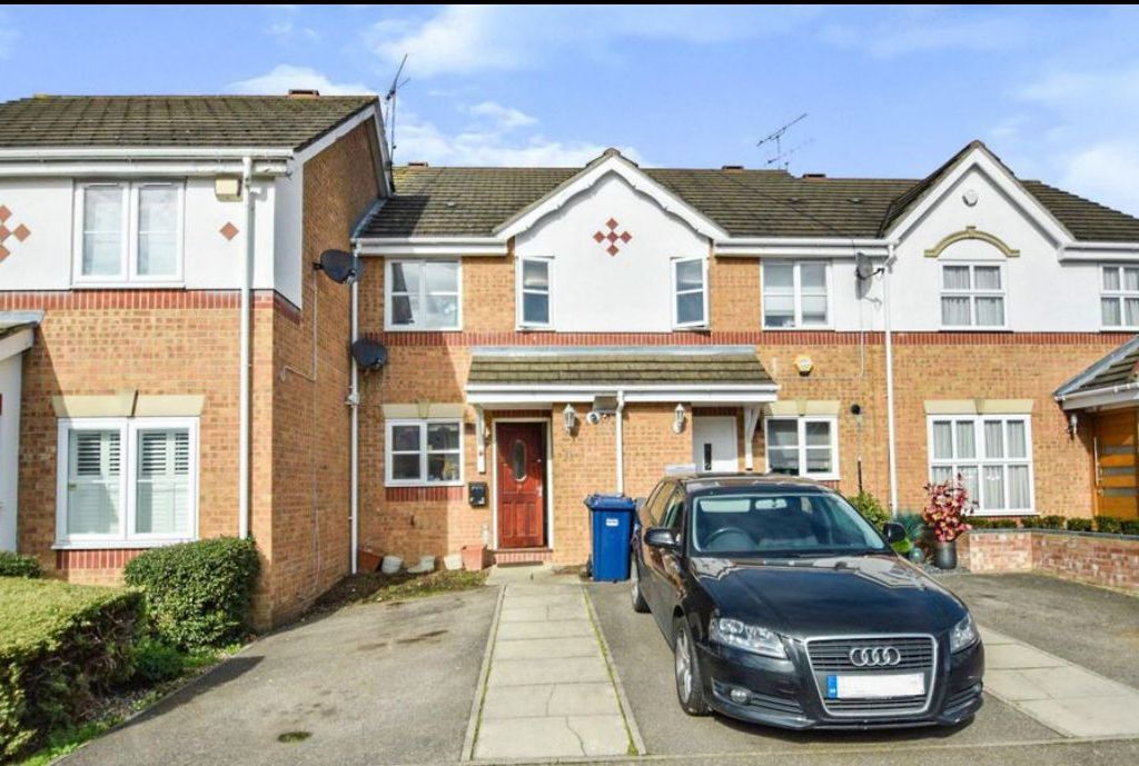 2 bed terraced house for sale in Fakenham Close, London NW7 Zoopla