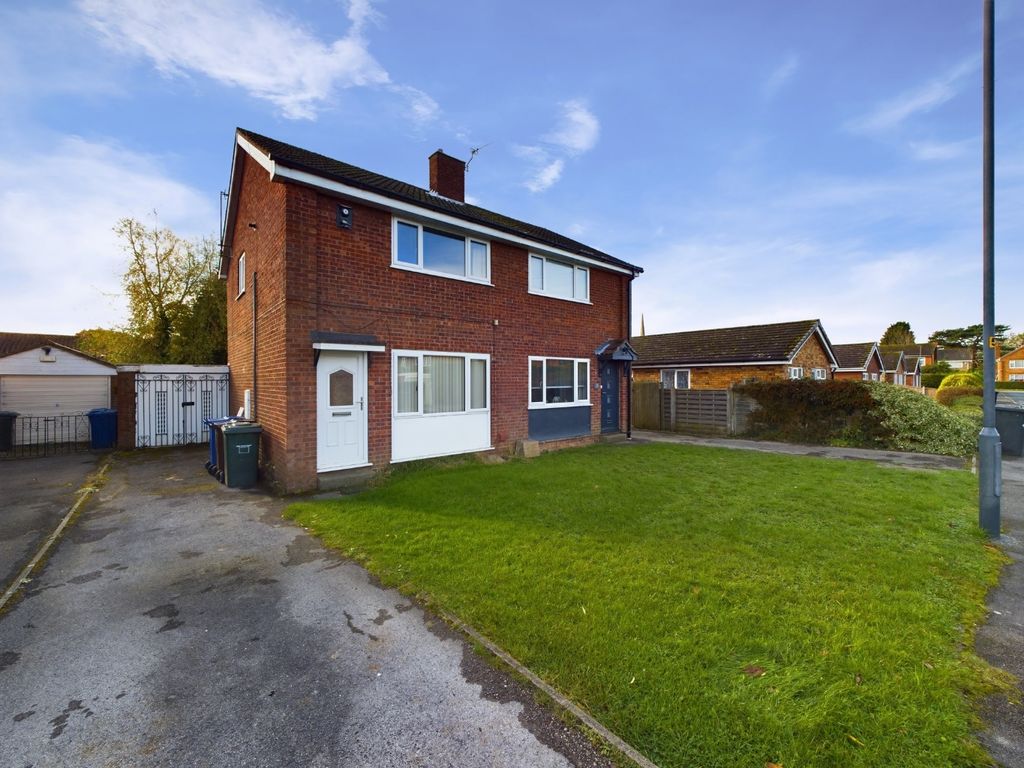 2 bed semidetached house for sale in Chestnut Garth, Hemingbrough