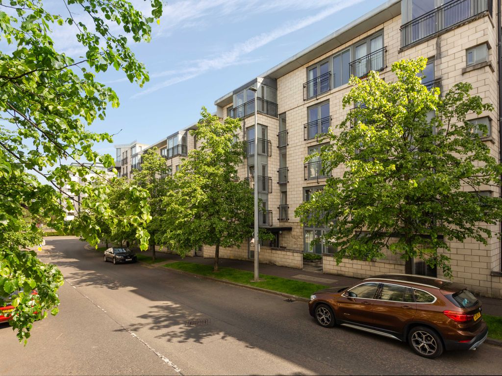 2 bed flat for sale in 14/7 Waterfront Gait, Edinburgh EH5 Zoopla