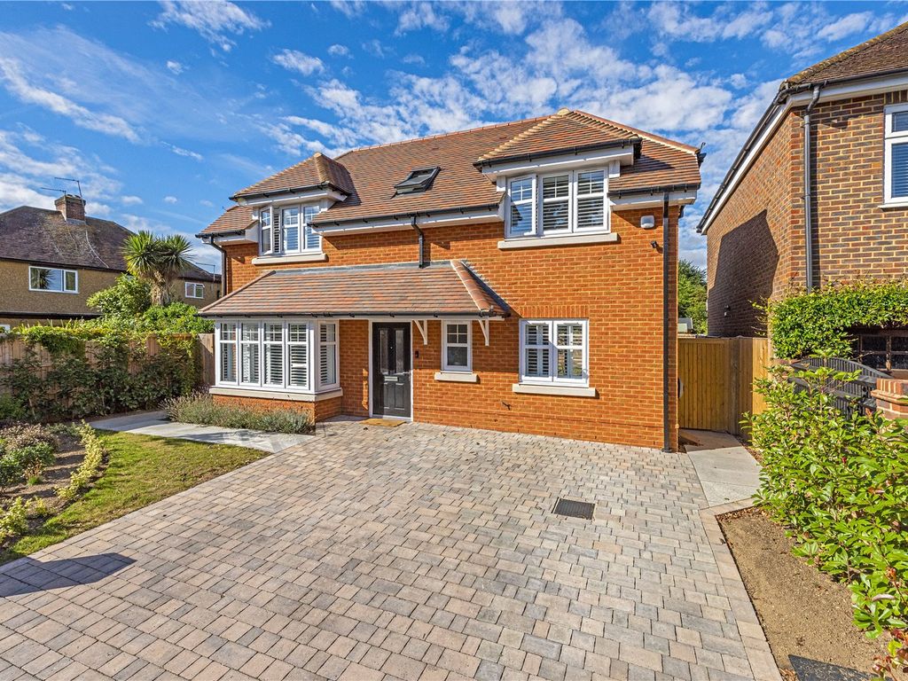 2 bed detached house for sale in The Grove, Addlestone, Surrey KT15