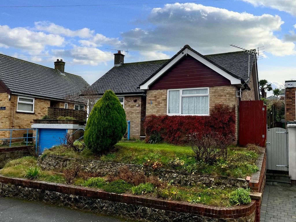 2 bed detached bungalow for sale in Summer Close, Hythe CT21, £350,000