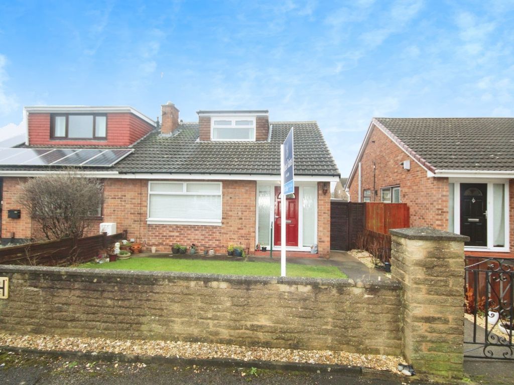 3 bed bungalow for sale in Sherburn Close, Middlesbrough, North