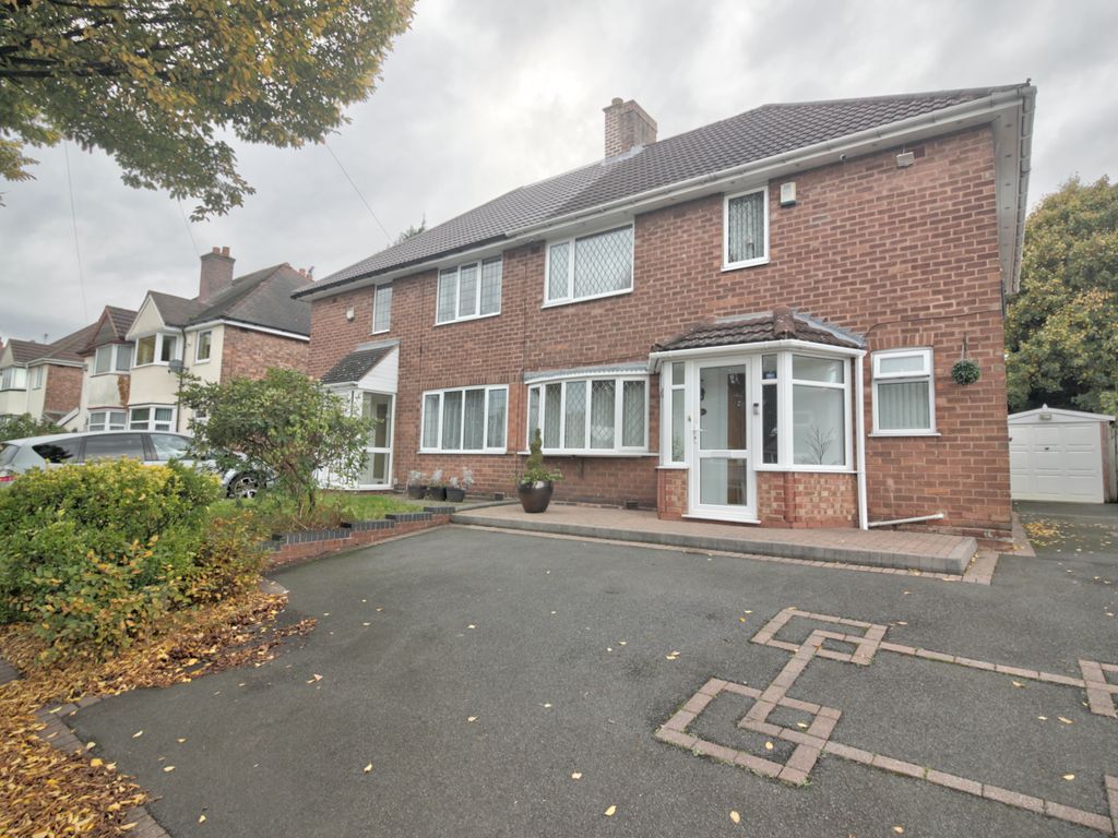 3 bed semidetached house for sale in Court Lane, Erdington, Birmingham B23 Zoopla