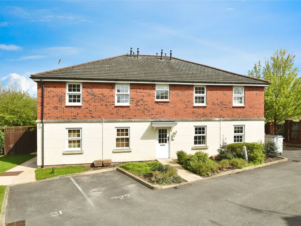1 bed flat for sale in Clonners Field, Stapeley, Nantwich, Cheshire CW5, £100,000 Zoopla