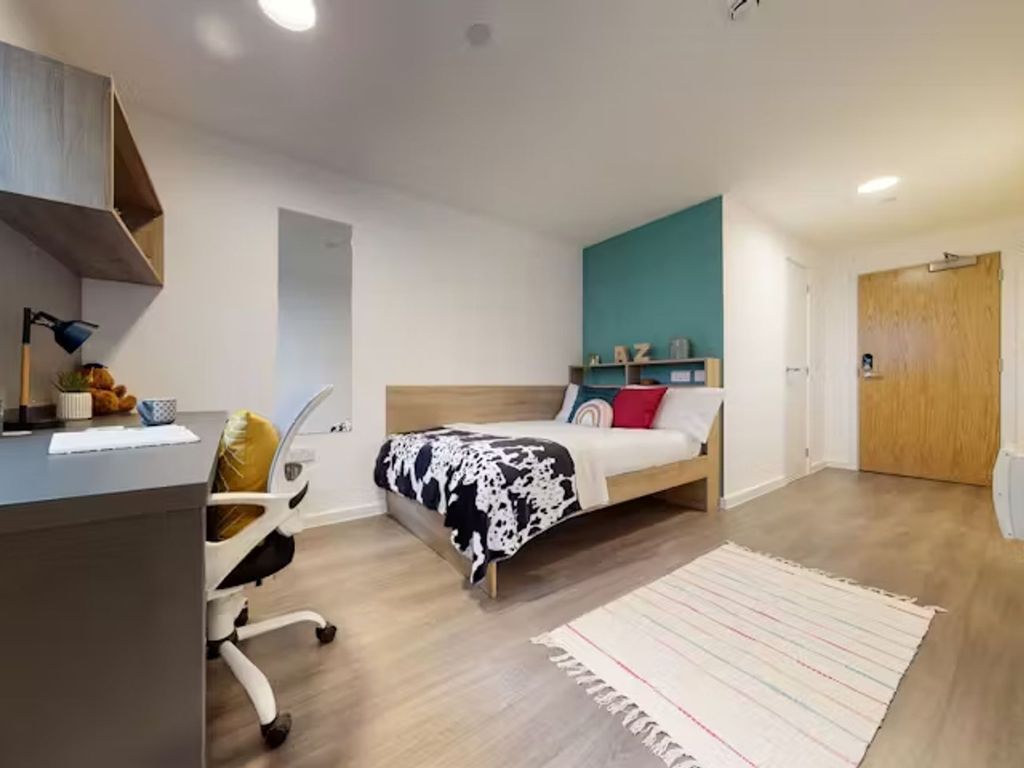 1 bed flat to rent in Canvas Walthamstow Residence, Alliot House, 4