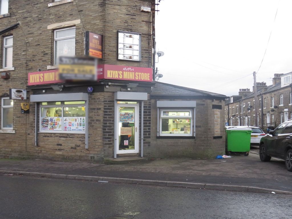 Parkinson Lane, Halifax HX1  