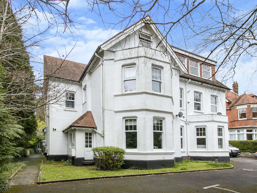 1 bed flat for sale in chine view, 5 mckinley road, bournemouth, dorset bh4
