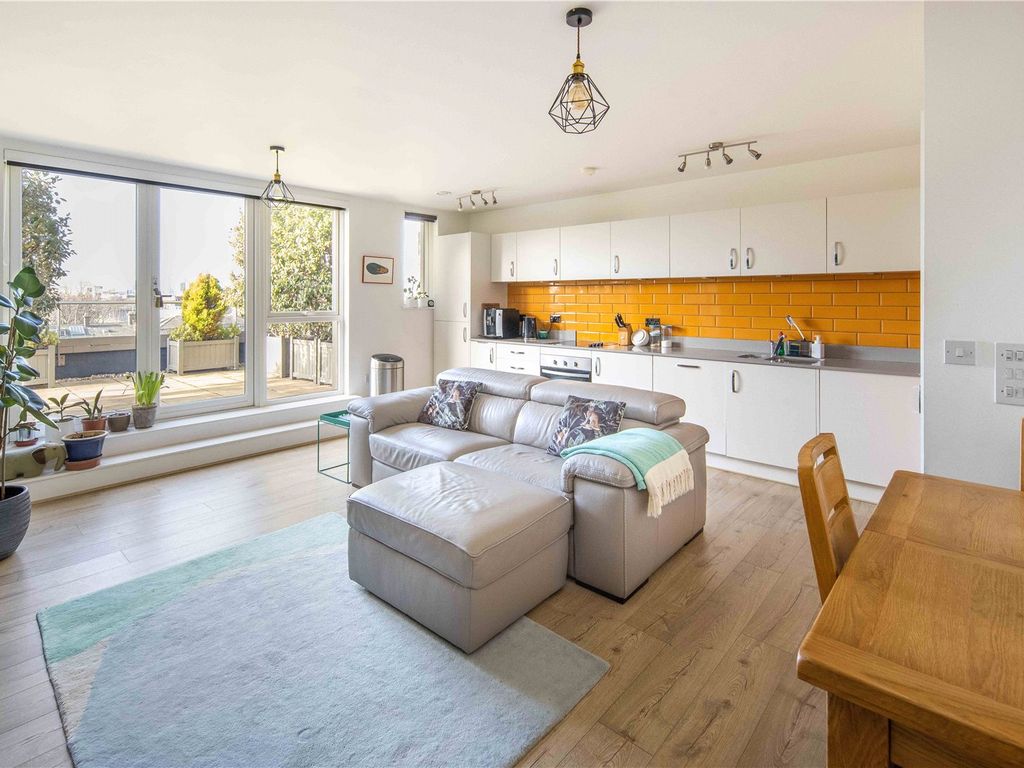 2 bed flat for sale in Longbow Apartments, 71 St. Clements Avenue, Bow