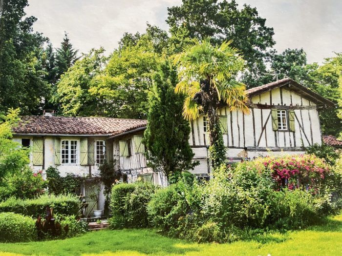 3 bed farmhouse for sale in L'isleEnDodon, MidiPyrenees, 31230