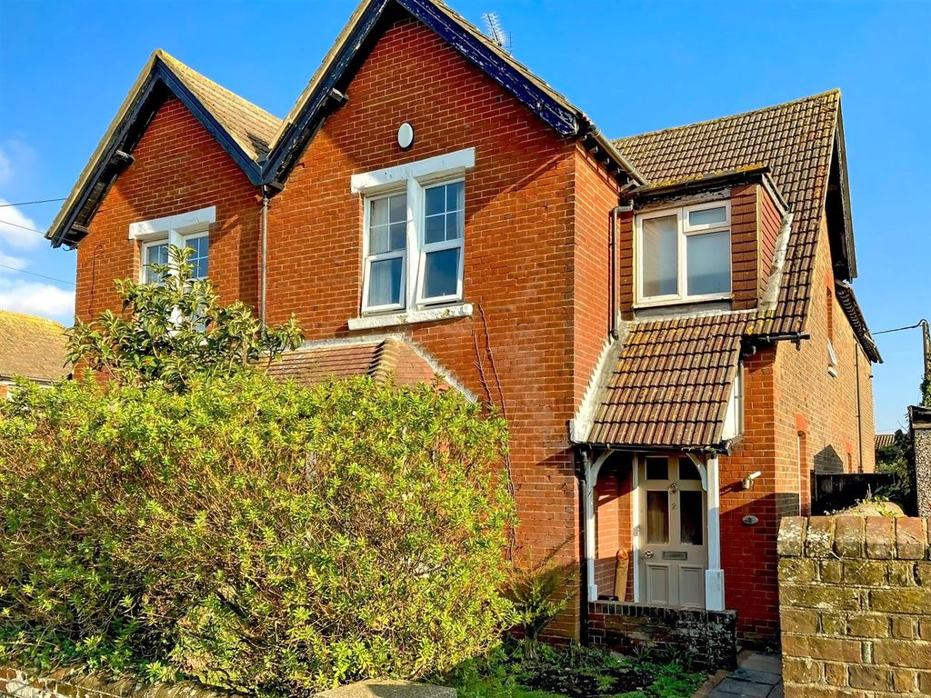 4 bed semidetached house for sale in Kent Road, Littlehampton BN17