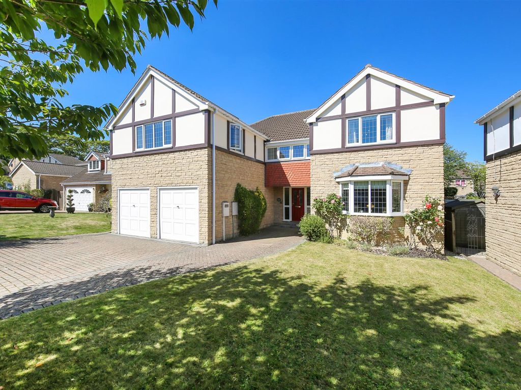 5 bed detached house for sale in The Grange, Ashgate, Chesterfield S42