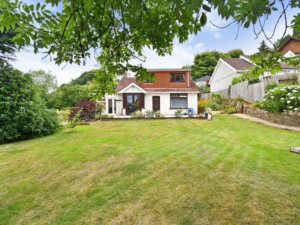 3 bed detached bungalow for sale in Church Lane, Trevethin, Pontypool