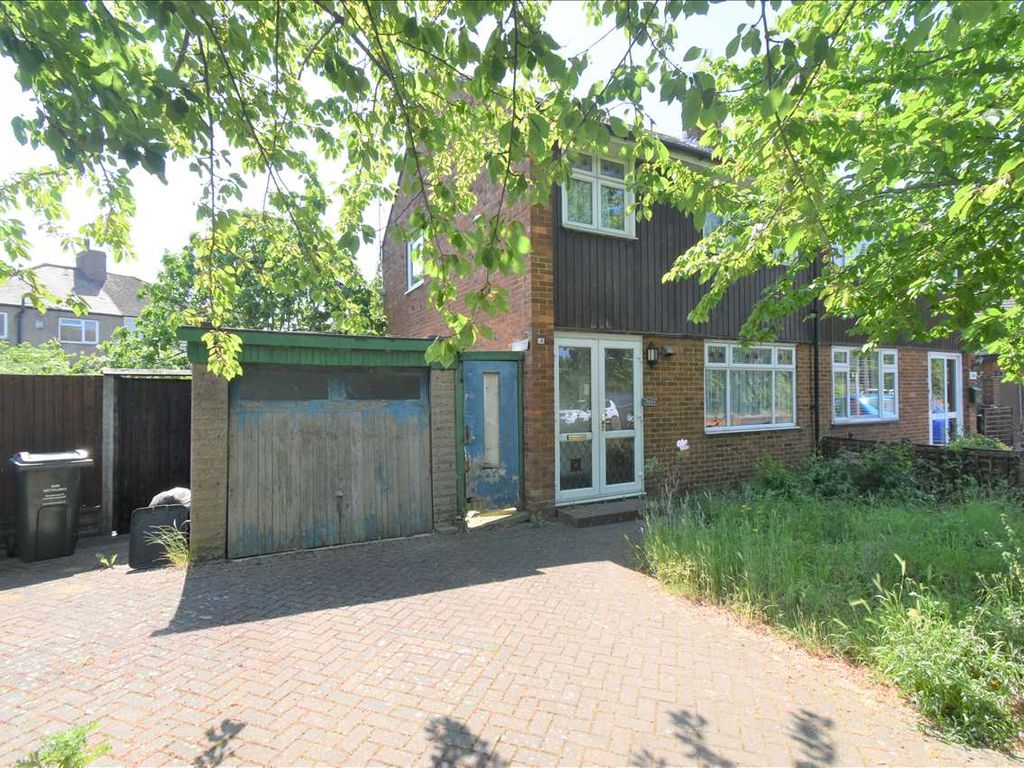 3 bed property for sale in Park Road, Dartford DA1 Zoopla