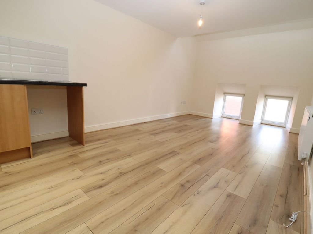 2 bed flat for sale in High Park Street, Liverpool L8, £85,000 Zoopla