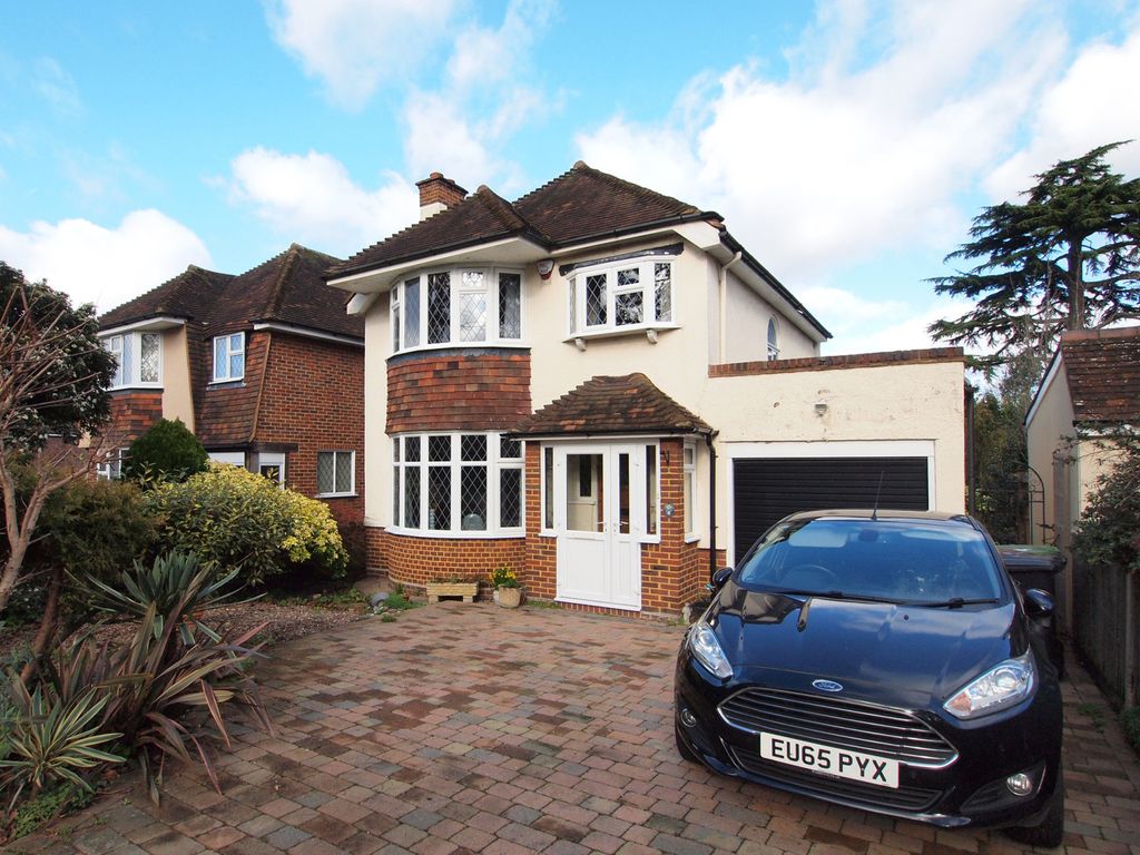 3 bed detached house for sale in The Kingsway, Ewell Village KT17, £799,000 Zoopla