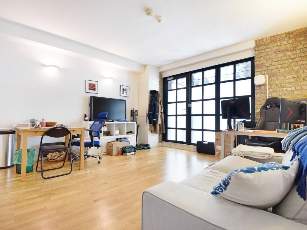 1 bed flat to rent in Phipp Street, Shoreditch, London EC2A, £1,950 pcm