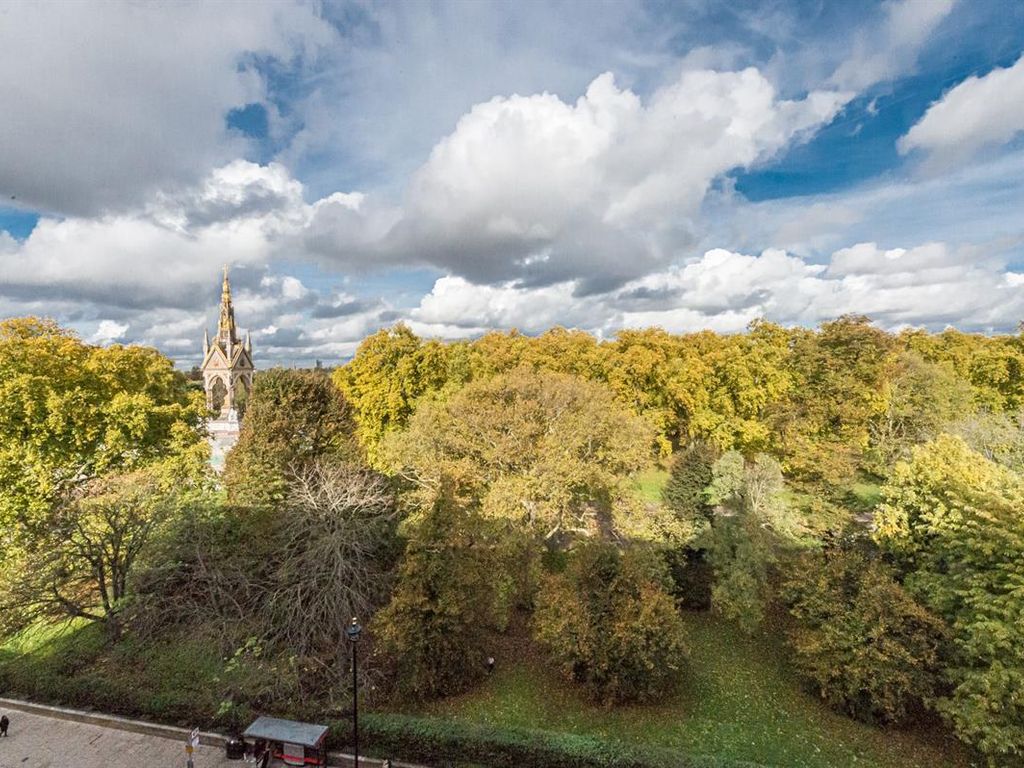 Flat, Albert Hall Mansions, Kensington Gore, London SW7  