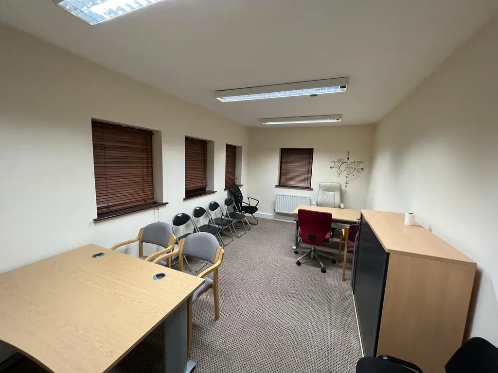 Office to let in Uphall Road, Ilford IG1 Zoopla