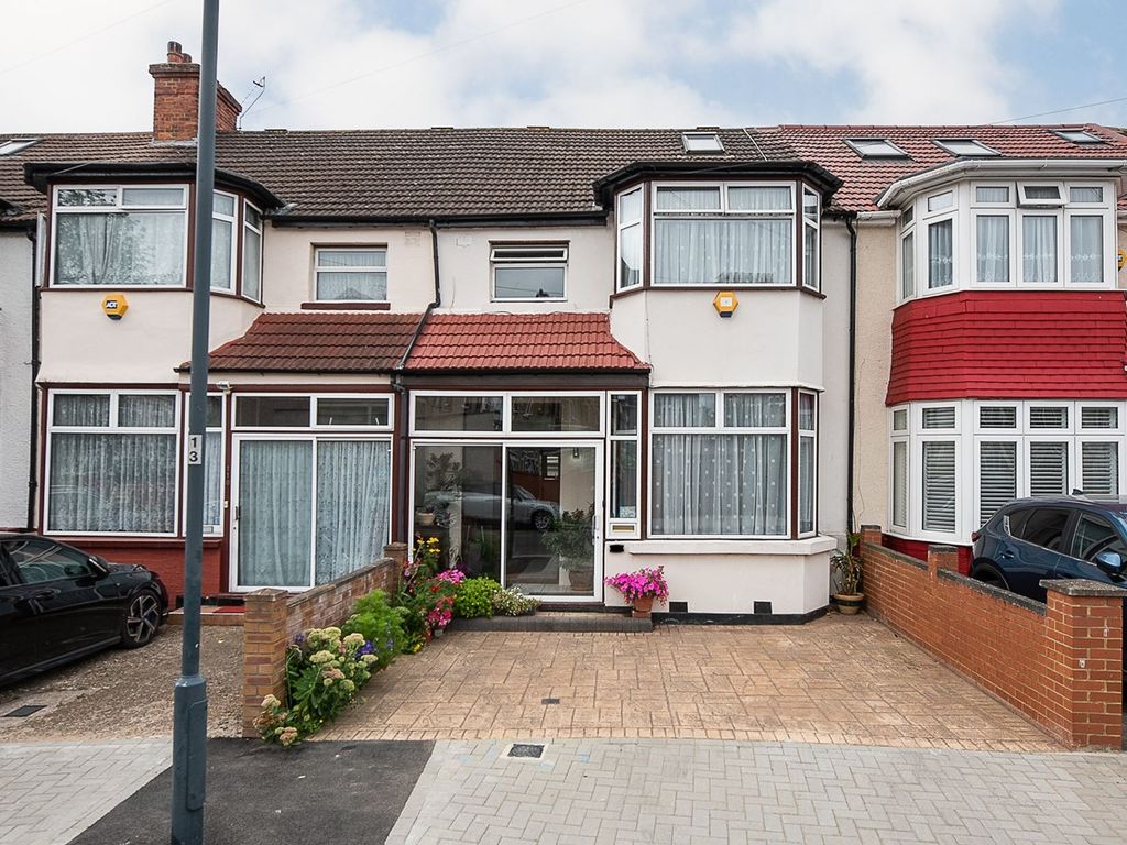 3 bed terraced house for sale in Lonsdale Avenue, Wembley HA9 Zoopla