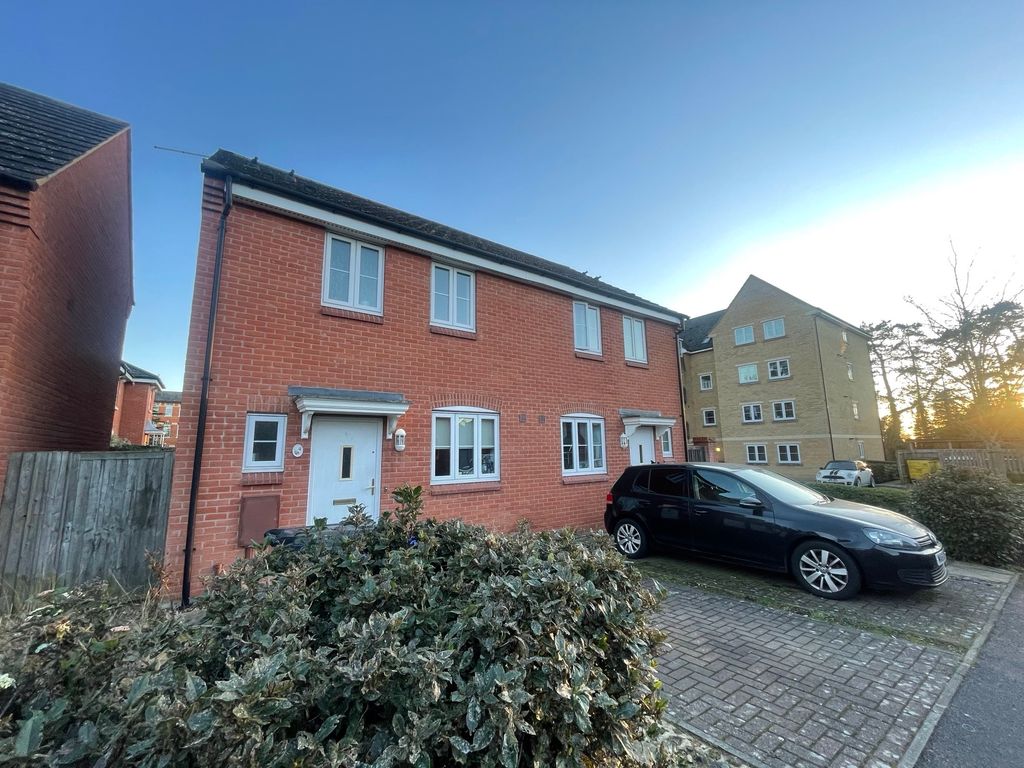 3 bed property to rent in Acorn Road, Duston, Northampton NN5 Zoopla
