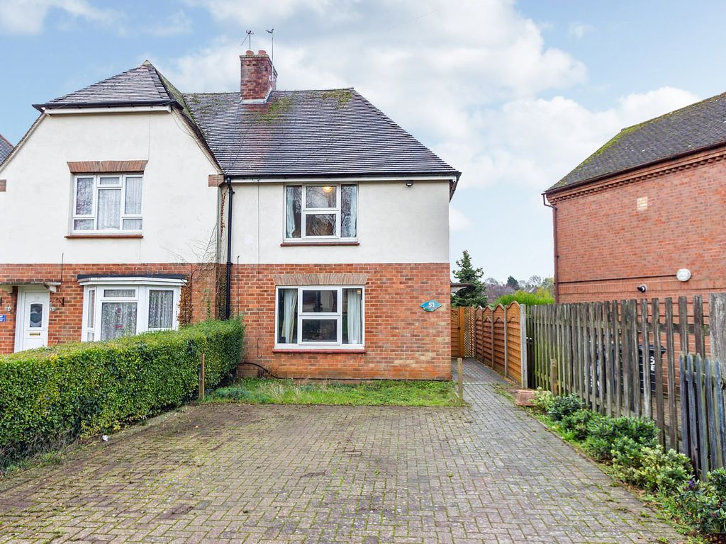 3 bed semidetached house for sale in Henshaw Road, Wellingborough NN8