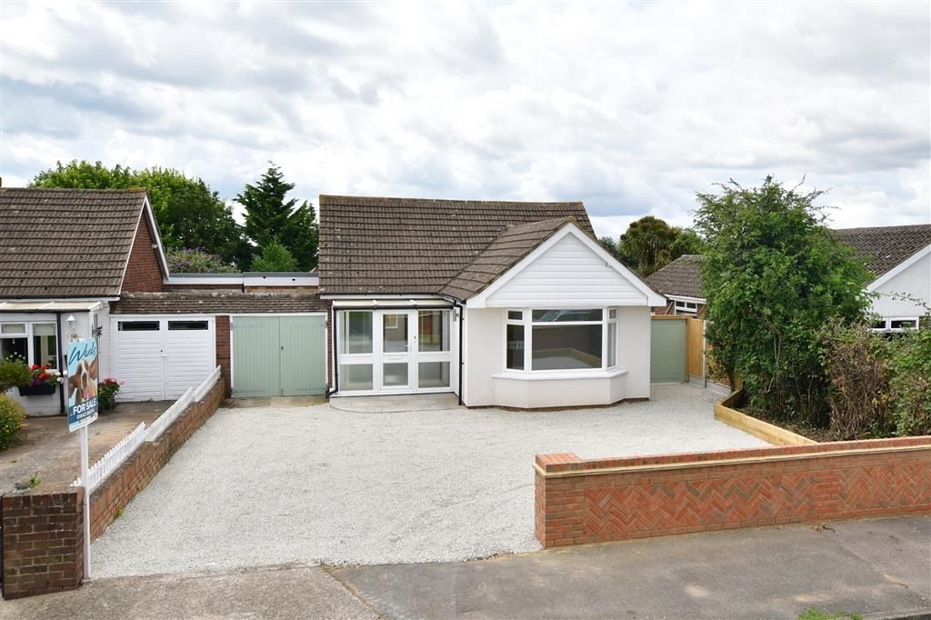 2 bed bungalow for sale in Cliffsend Road, Cliffsend, Ramsgate, Kent