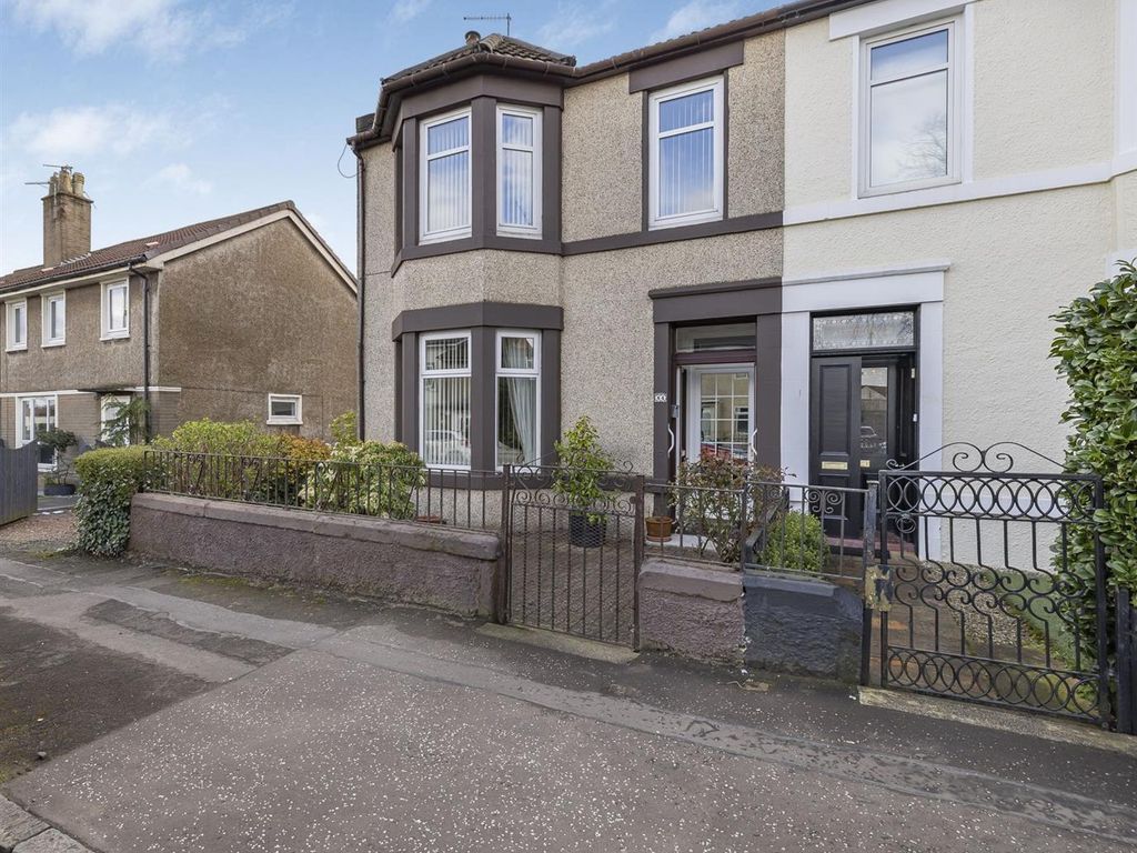 4 bed end terrace house for sale in Barns Street, Clydebank G81, £