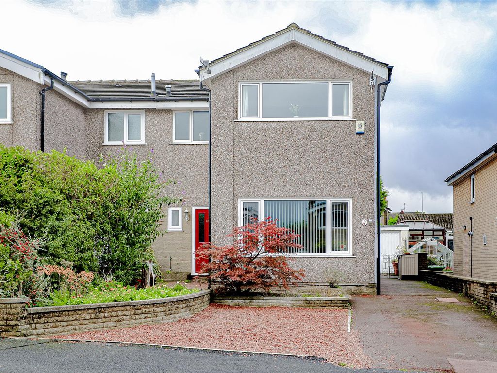 3 bed semidetached house for sale in Barnfield Avenue, Burnley BB10