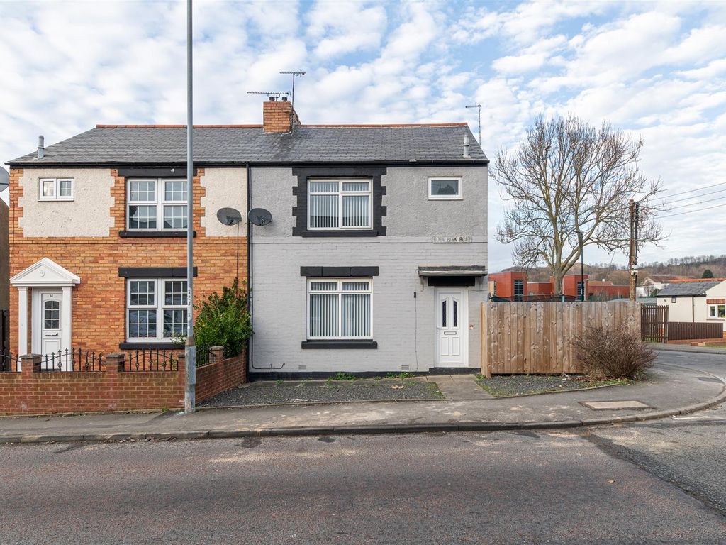 3 bed semidetached house to rent in Burn Park Road, Houghton Le Spring